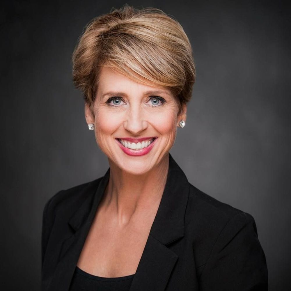 Meet your Posher, Elyse